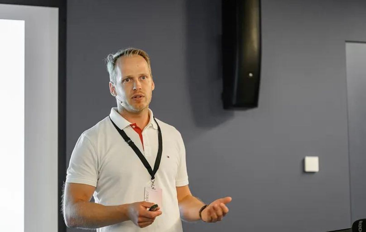 Fintech Software: to rent or to own? Make the right decisions with this checklist